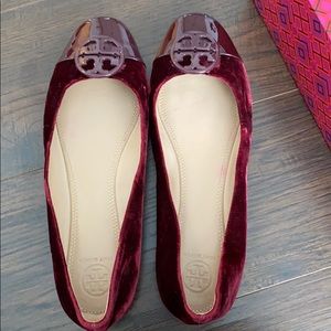 Chelsea Cap Toe Ballet Flats